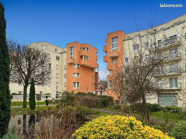 Duplex 5 pièces 105 m²