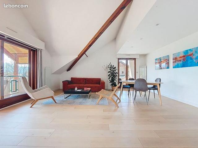Duplex 5 pièces 106 m²