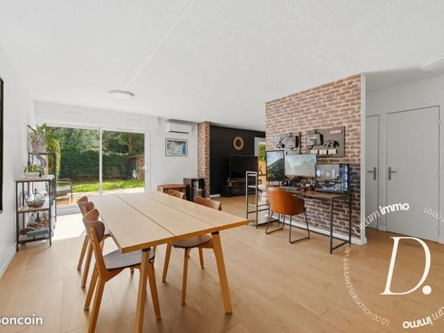 Duplex 5 pièces 109 m²