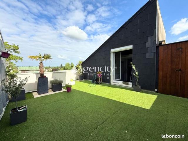 Duplex 5 pièces 101 m²