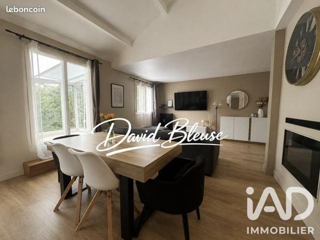 Duplex 5 pièces 102 m²