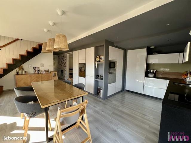 Duplex 5 pièces 102 m²