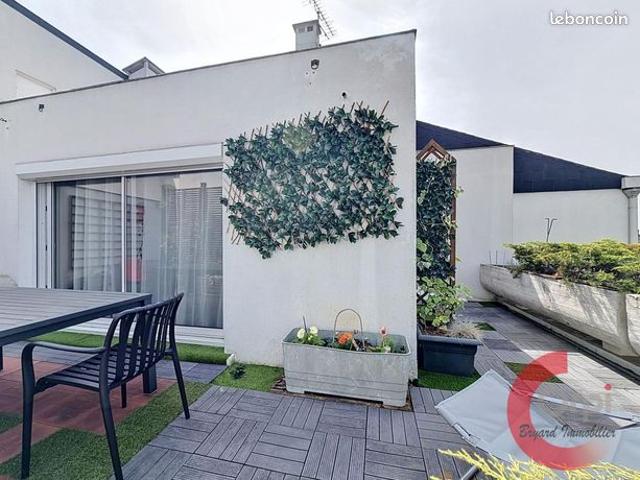 Duplex 5 pièces 102 m²