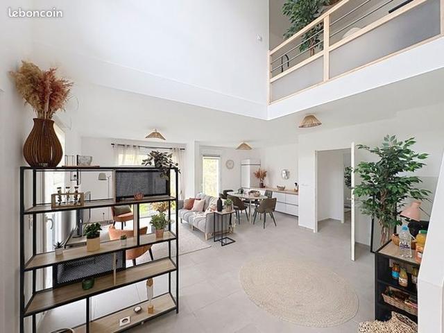 Duplex 5 pièces 103 m²