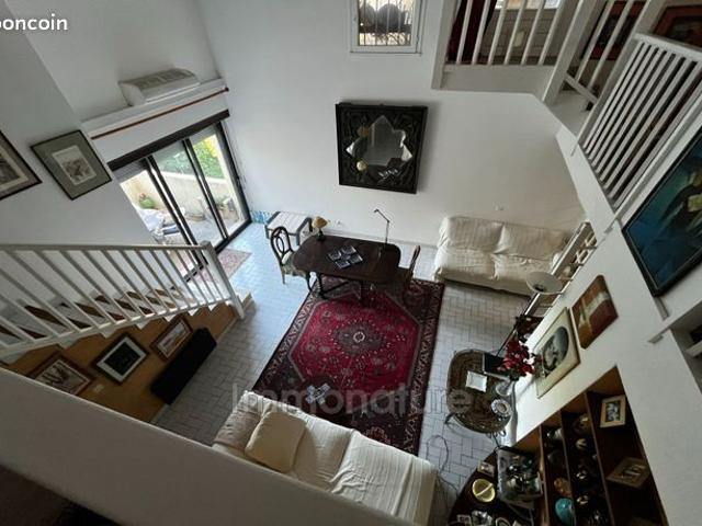 Duplex 5 pièces 114 m²