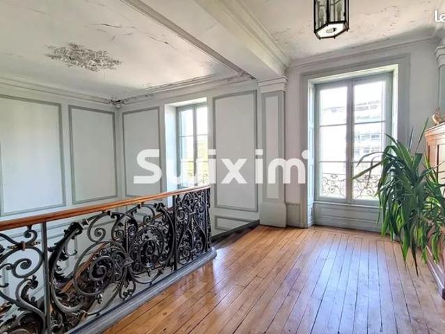 Duplex 5 pièces 113 m²