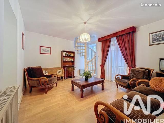 Duplex 5 pièces 113 m²
