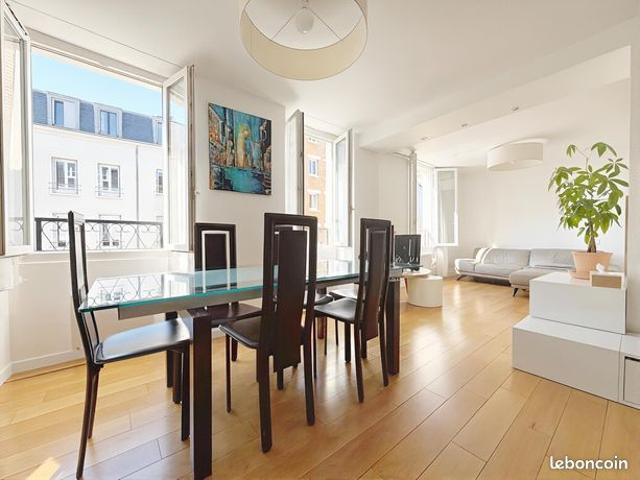 Duplex 5 pièces 120 m²
