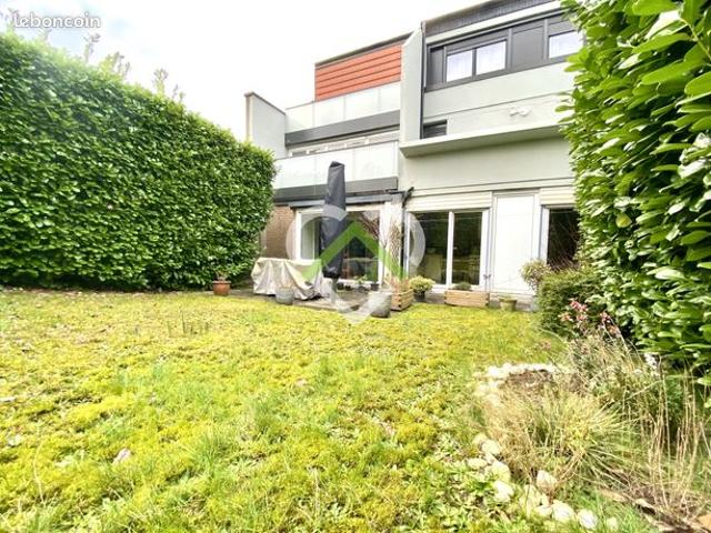 Duplex 5 pièces 120 m²
