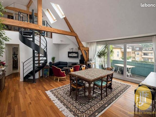 Duplex 5 pièces 121 m²
