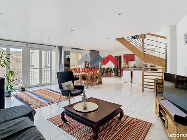 Duplex 5 pièces 134 m²