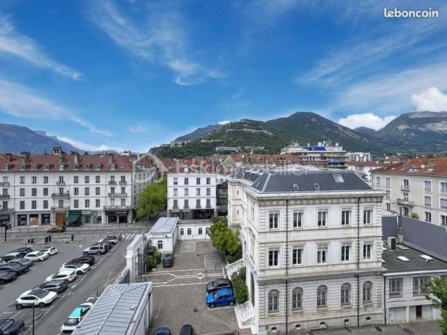 Duplex 5 pièces 135 m²