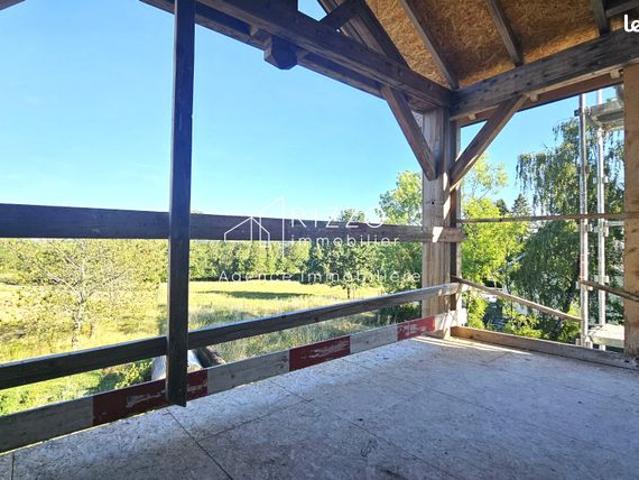 Duplex 5 pièces 137 m²