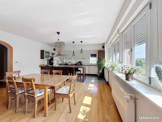 Duplex 5 pièces 130 m²