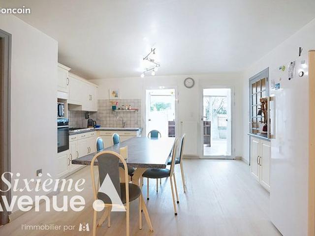Duplex 5 pièces 131 m²