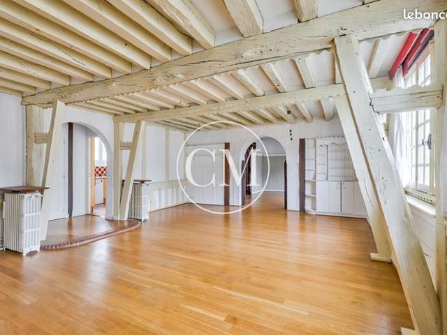 Duplex 5 pièces 146 m²