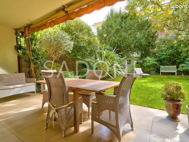 Duplex 5 pièces 148 m²