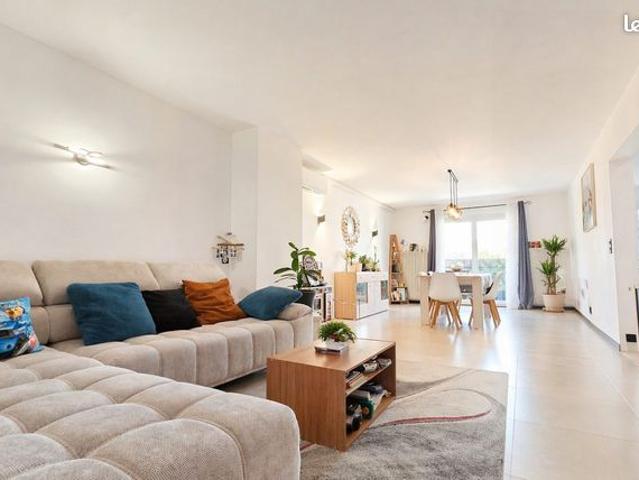 Duplex 5 pièces 149 m²