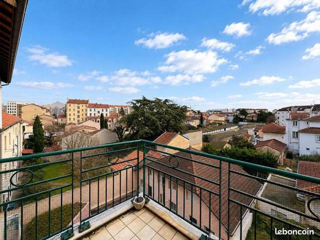 Duplex 5 pièces 140 m²