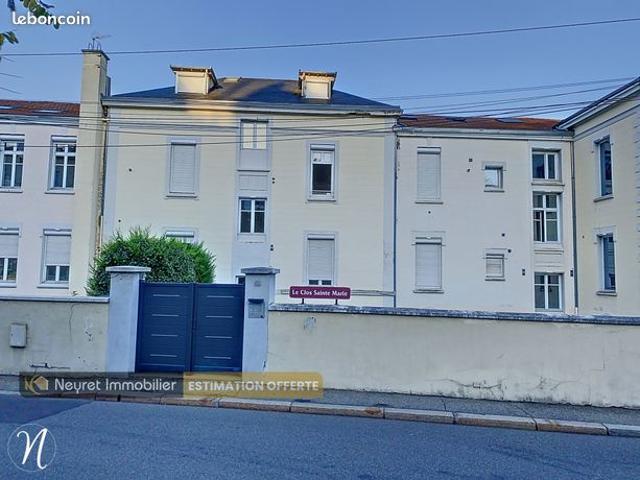 Duplex 5 pièces 142 m²