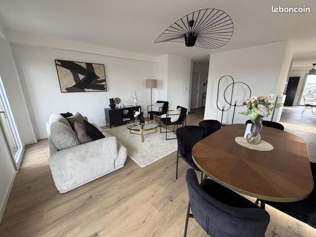 Duplex 5 pièces 142 m²