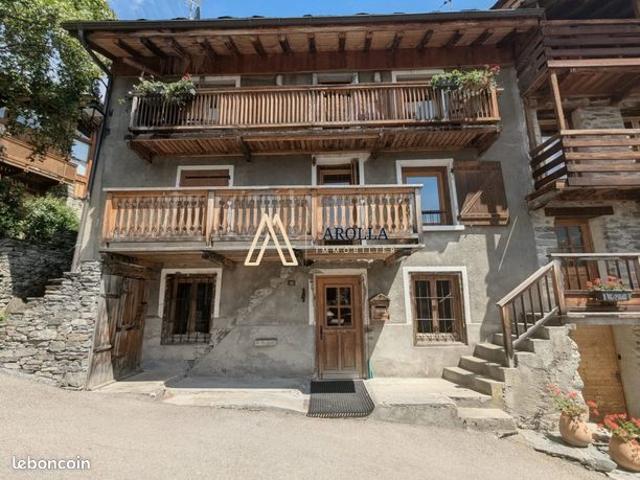 Duplex 5 pièces 143 m²