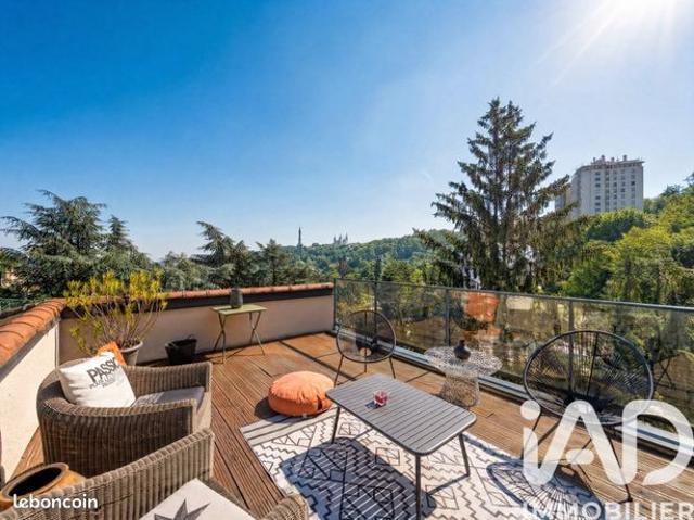 Duplex 5 pièces 143 m²