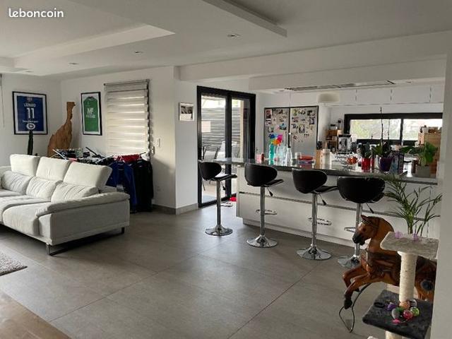 Duplex 5 pièces 156 m²