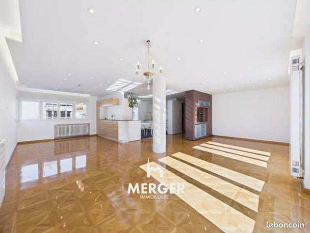 Duplex 5 pièces 159 m²