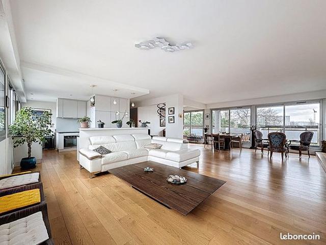 Duplex 5 pièces 159 m²