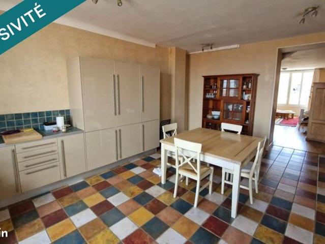 Duplex 5 pièces 150 m²