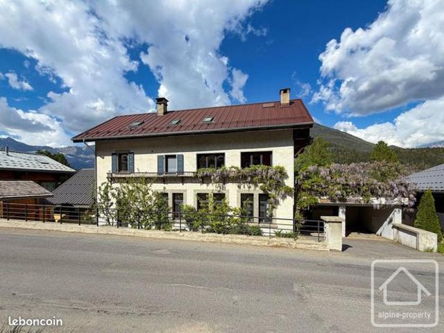 Duplex 5 pièces 160 m²