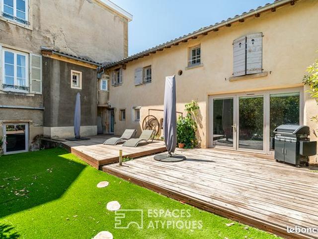 Duplex 5 pièces 172 m²