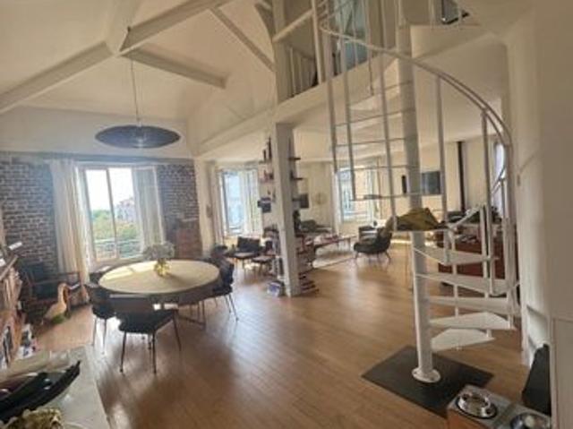 Duplex 5 pièces 173 m²