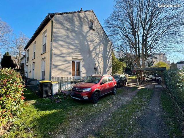 Duplex 5 pièces 185 m²