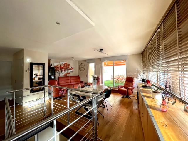 Duplex 5 pièces 187 m2 Quartier Allées de Morlàas