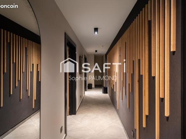 Duplex 5 pièces 183 m²