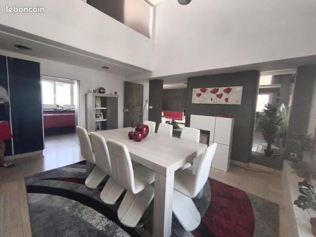 Duplex 5 pièces 190 m²