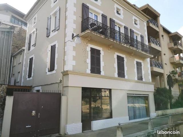 Duplex 5 pièces 193 m²