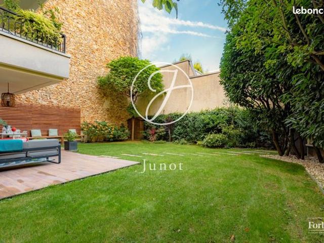 Duplex 5 pièces 200 m²