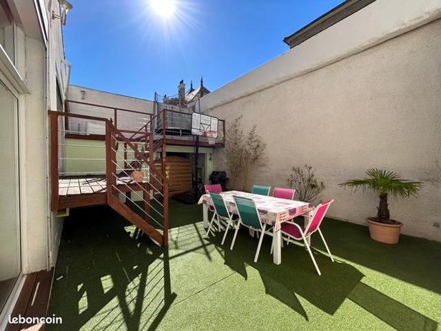 Duplex 5 pièces 215 m²