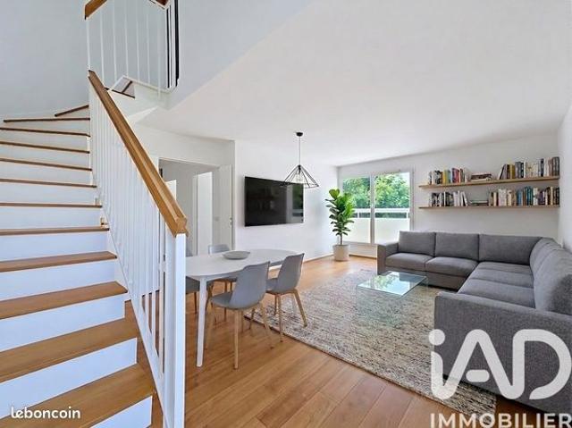 Duplex 5 pièces 82 m²