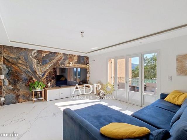Duplex 5 pièces 84 m²