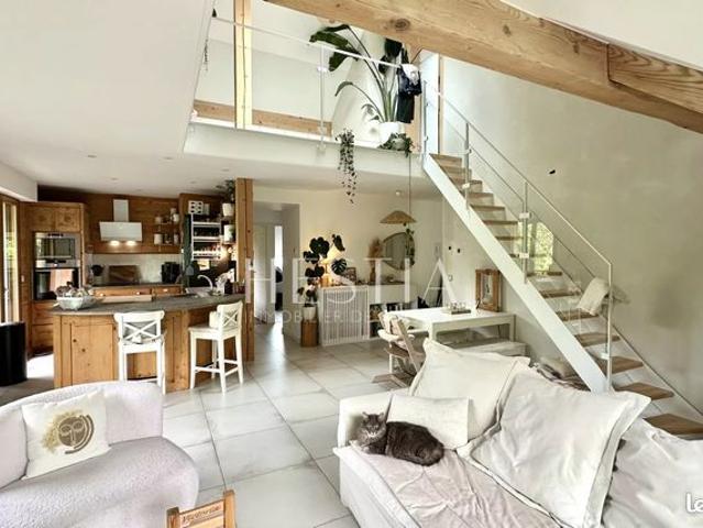 Duplex 5 pièces 94 m²