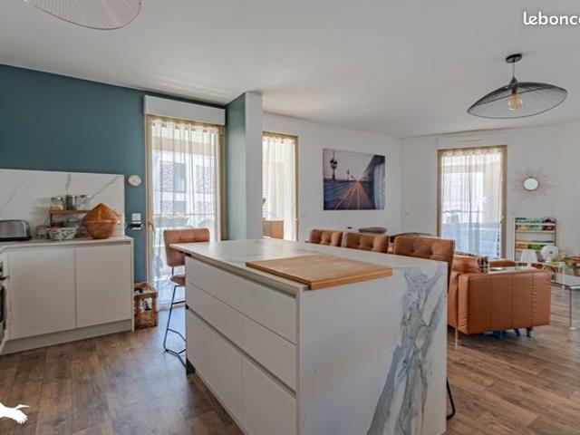 Duplex 5 pièces 92 m²