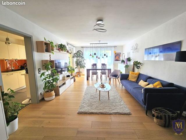 Duplex 5 pièces 96 m²