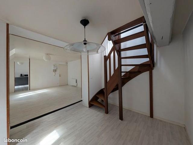 Duplex 5 pièces 97 m²
