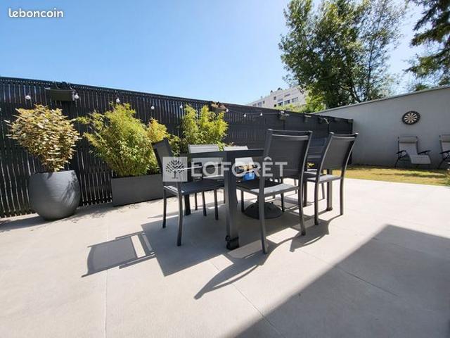 Duplex 5 pièces 99 m²