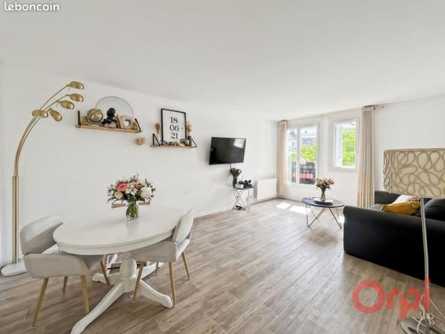 Duplex 5 pièces 99 m²