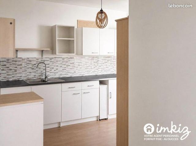 Duplex 5 pièces dernier étage avec terrasse